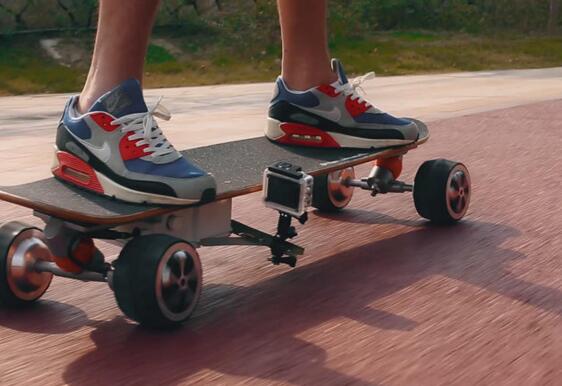 Airwheel M3 skateboard is such an amazing tool that you can release pressure and be pleasured through riding it.