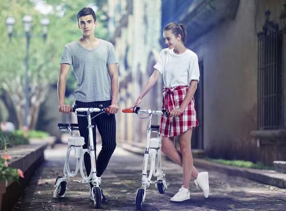 Airwheel is always dedicated to producing intelligent electric scooters with practical performance and perfect design details. 