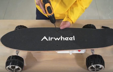 The steps to replace the board of Airwheel M3 electric drift hover board